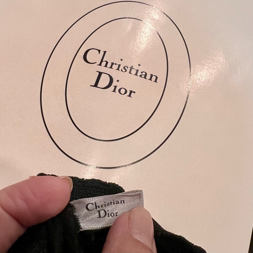 CHRISTIAN DIOR 3 pack vintage Diorissimo pantyhose. Black Orchid Size 3 - Picture 7 of 7